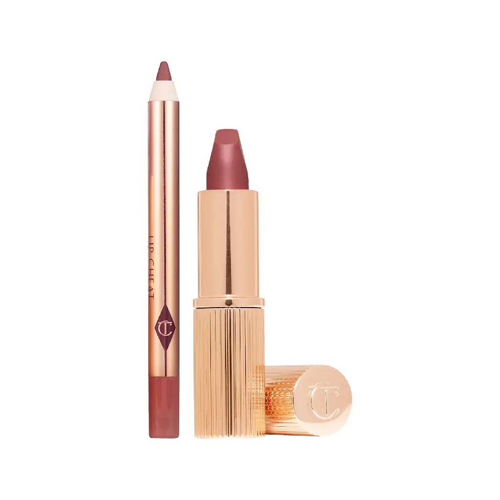 شارلوت تلبري - طقم أحمر شفاه ومحدد شفاه بيلو توك ميني قطعتين