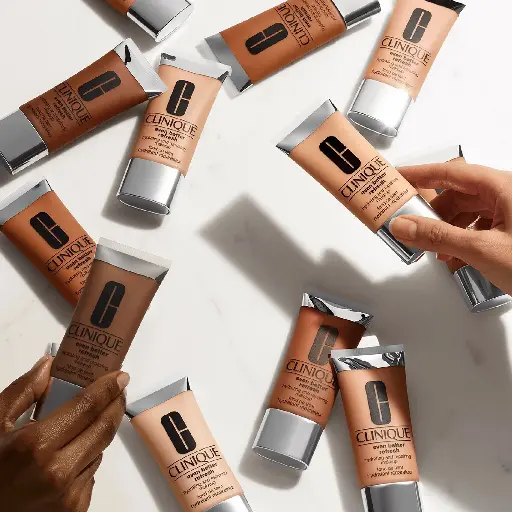 كلينيك - فاونديشن إيفن بيتر ريفريش مرطب ومصلح للبشرة 30 مل