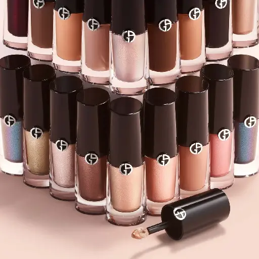 جورجيو أرماني - آي تنت مات طويل الثبات ظل عيون سائل مضيء 3.9 مل